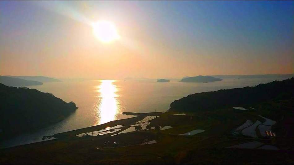 海に沈む夕日