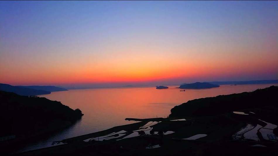 夕焼けの海